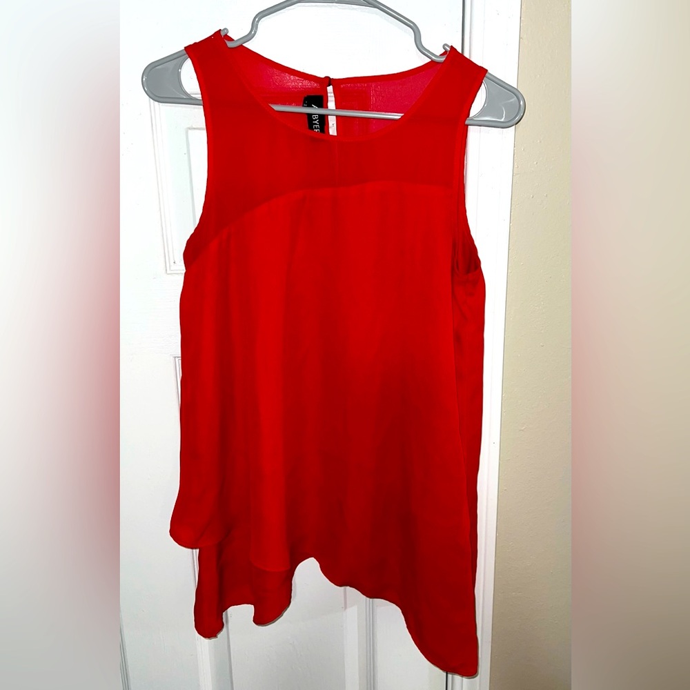 A. Byer Red Sleeveless Long Length High Low Top Blouse! Size Medium.